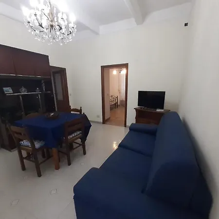 A Due Passi Da Micheiino Lejlighed Parghelia